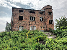 min 1167 5.jpg min 1167 5.jpg